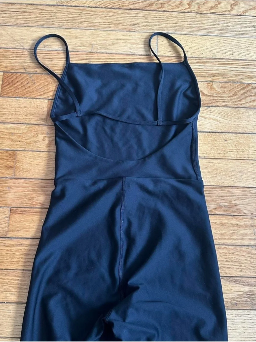 ALO Yoga sleek black